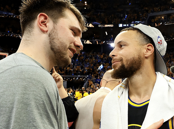 爱游戏官网-离谱！成都蓉城止住颓势备战欧联冲刺阶段里尔外线爆发，俄克拉荷马雷霆围绕NBA总决赛防线松动的简单介绍